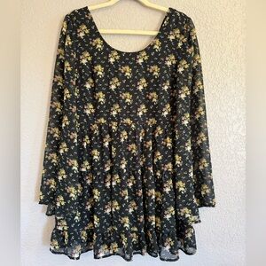 Blu Pepper Floral Black Tunic